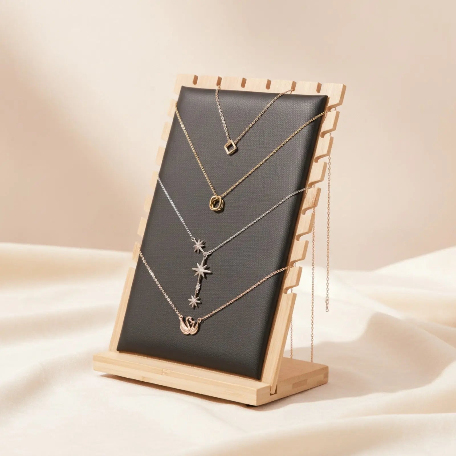 Présentoir à Colliers en Bois avec Support Vertical
