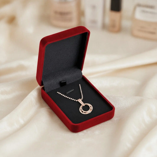 Petite Boîte à Bijoux en Velours