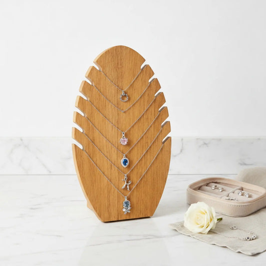 Porte Collier en Bois Robuste
