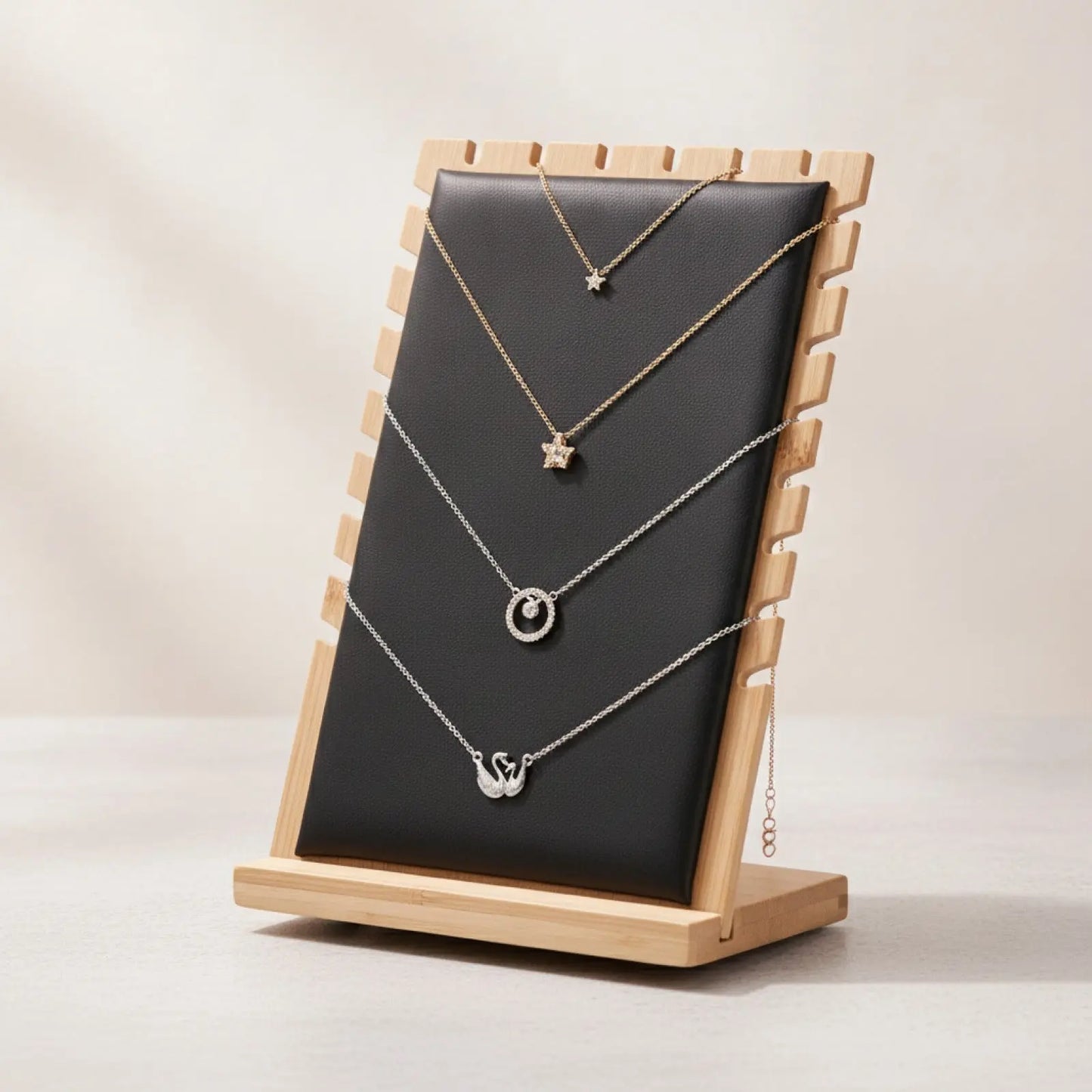 Présentoir à Colliers en Bois avec Support Vertical