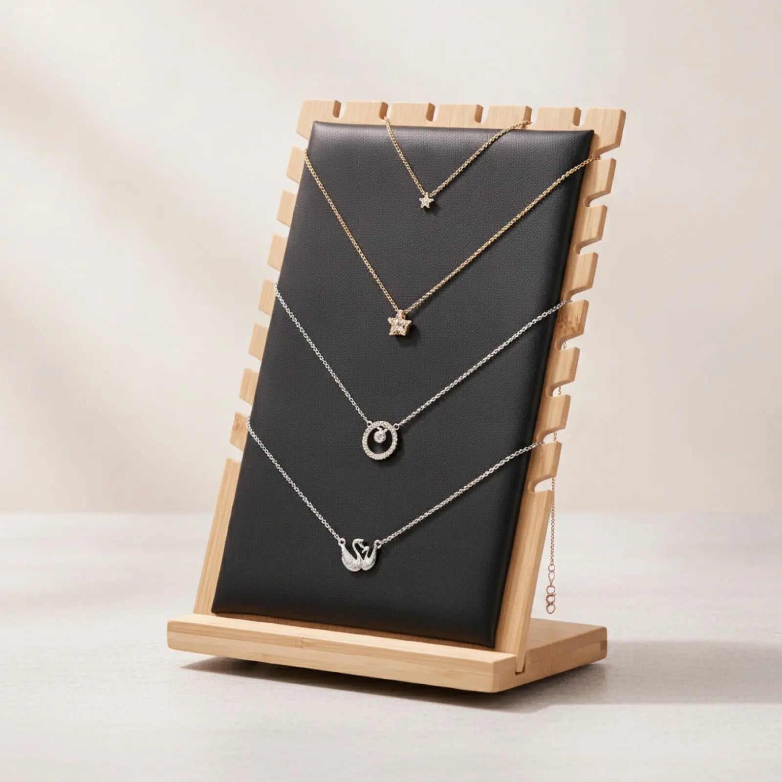 Présentoir à Colliers en Bois avec Support Vertical